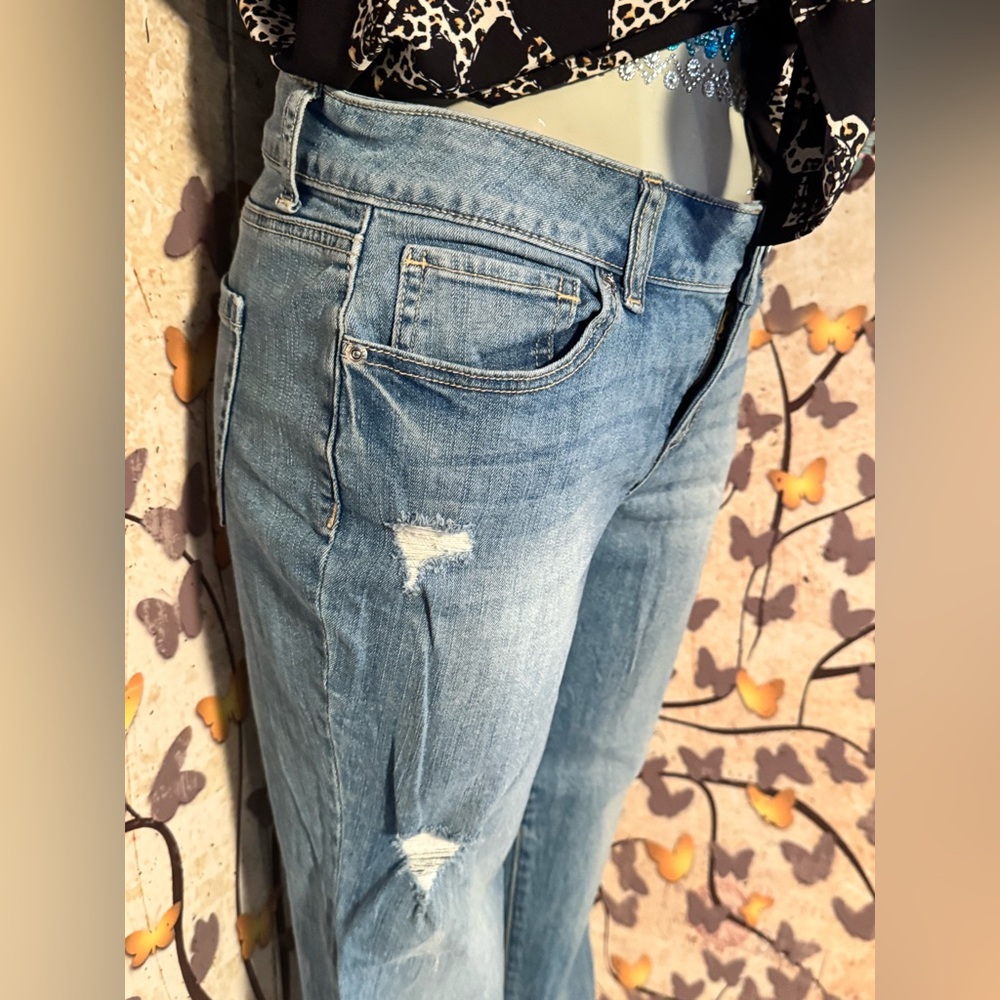 Maurices Cropped Boyfriend Jeans in Vintage Wash - Picture 3 of 9